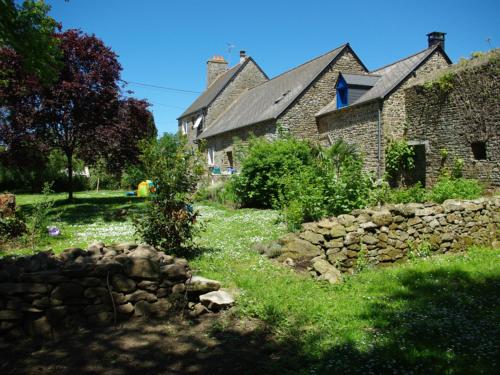 Gîte Saint-Broladre 2 pièces 3 personnes - FR-1-538-131 - image 7