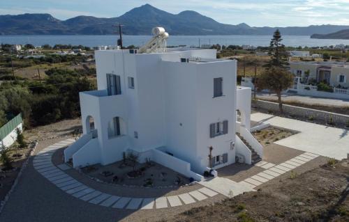 Villa Nelleas near Mílosz-szigeti nemzeti repülőtér