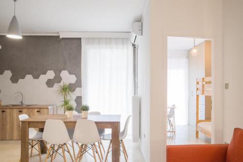 Cozy Apartment in Central Athens - Sleeps 5, Athènes (photo 4)