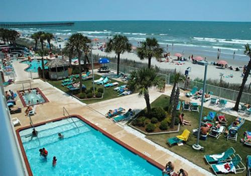 Sandy Beach Oceanfront Resort by Palmetto Vacations - image 5