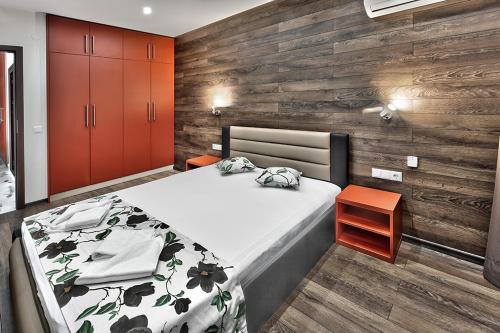 Hotel Elit - image 10