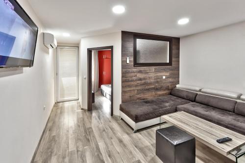 Hotel Elit - image 8