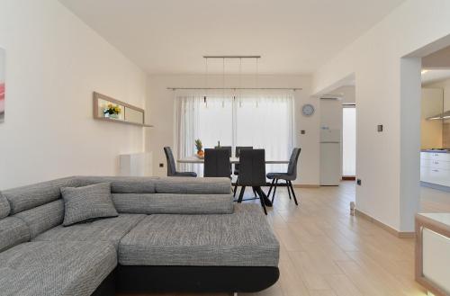 House Pula 2080 - image 11
