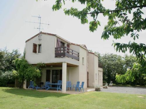Gîte Saint-Aubin-la-Plaine, 3 pièces, 4 personnes - FR-1-426-225 gîte à louer Luçon