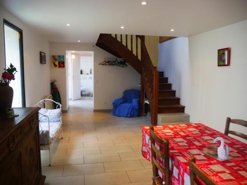 Gîte Bazoches-les-Gallerandes 3 pièces 4 personnes - FR-1-590-224 - image 7