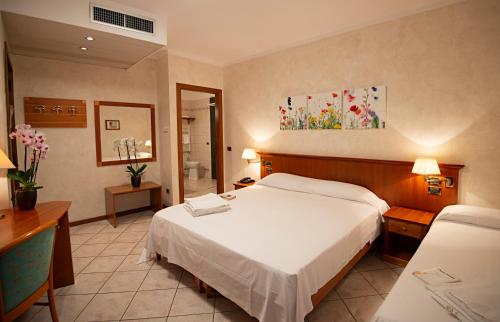 Hotel Corte Regina - image 4