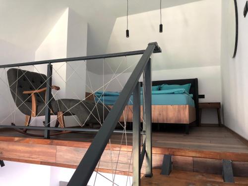 1 king bed, 1 sofa bed