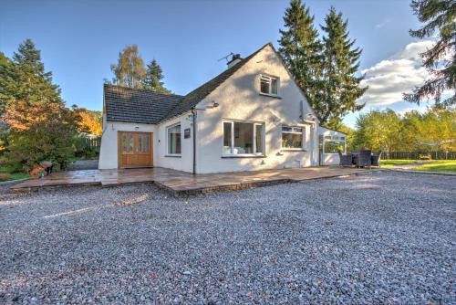 Beautiful House close to Inverness city centre