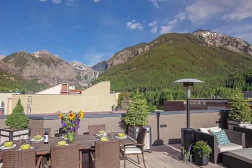TRULUX PENTHOUSE by Exceptional Stays - image 9