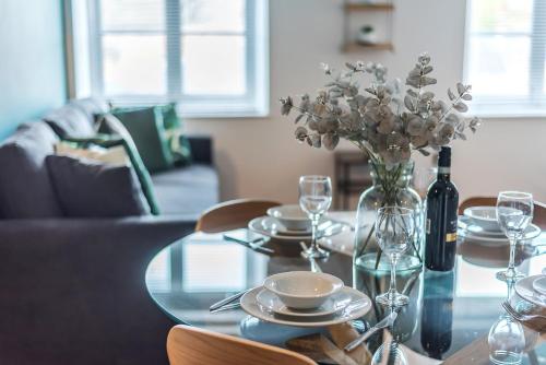 The Tannery - 2 bed 2 bath apartment with parking – khách sạn tại Fulford