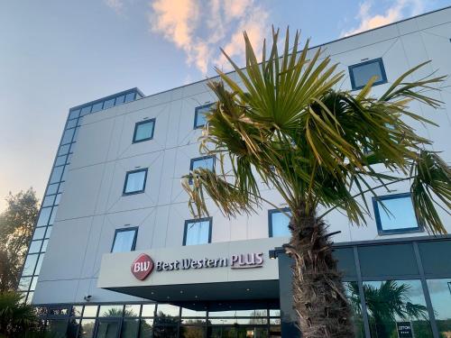 Best Western Plus Evreux Palais Des Congrès - Hôtel - Évreux