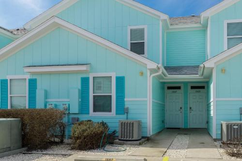 Nemo Cay Resort D107K by Padre Escapes Texas
