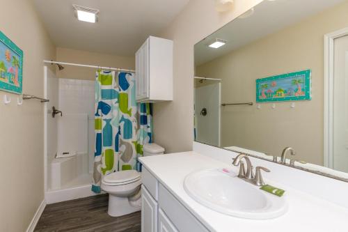 Nemo Cay Resort D150K Poolside by Padre Escapes - image 7