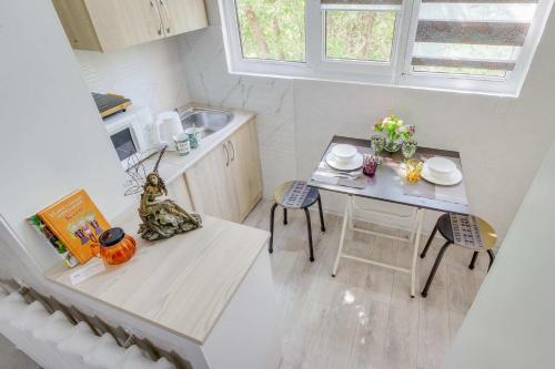 YourHouse Микрорайон Жетысу-2, дом 66 - экономичнее квартиры, уютнее гостиницы, Drūzhba (Foto 9)