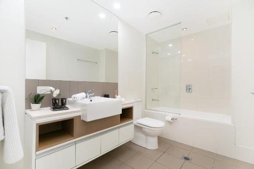 Three-Bedroom Apartment image 2