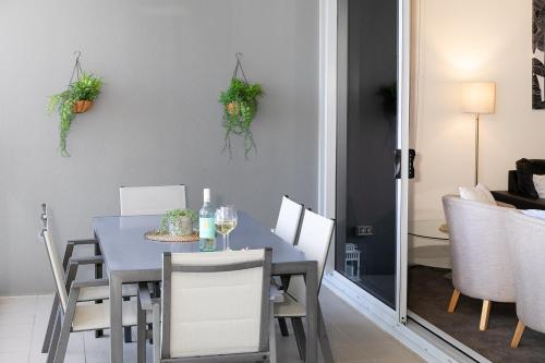 Three-Bedroom Apartment image 9