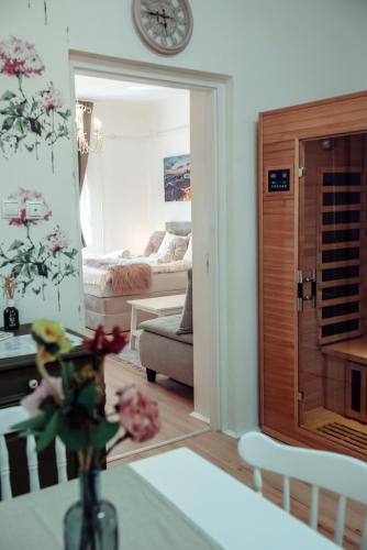Heart of Pécs apartman free parking