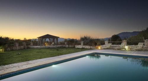 伊萊恩酒店 (Elaion Guesthouse) in 埃利尼哥阿卡迪亞斯