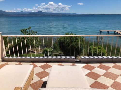 Villa - Beach Front image 10