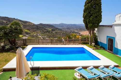 Casa El Lagarillo con Piscina privada - image 2