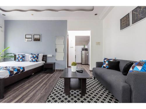 BluO Studio - Jubilee Hills - Kitchen - Bath Tub