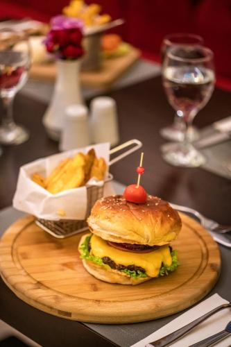 Rox Hotel Istanbul, Istanbul