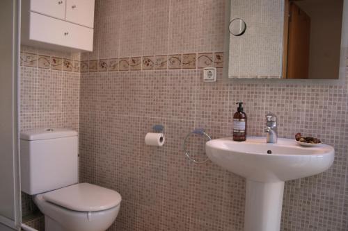 Lovely apartment with a terrace, Barcelona (fotografie 10)