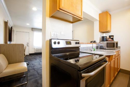 Hotel Aspen Flagstaff/ Grand Canyon InnSuites