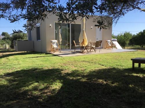Oikia Ampavris gîte à louer Kermetés