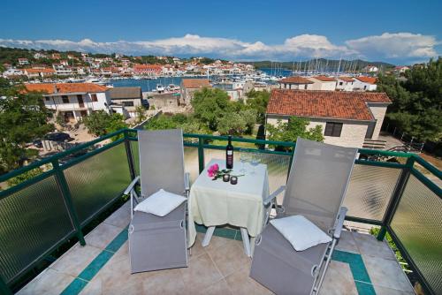 Apartmani i sobe Josica 5