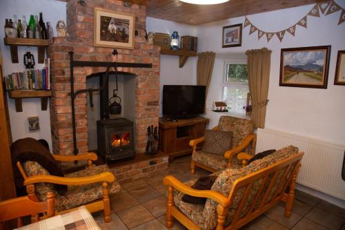 Cobblers Cottage Creggan - image 5