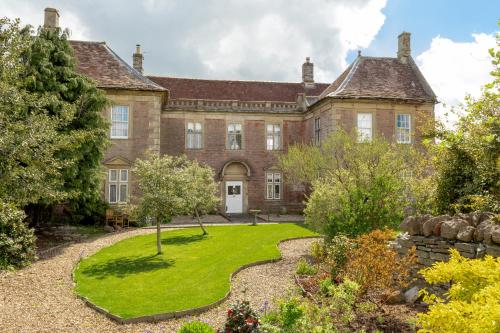 The Old Parsonage - image 11