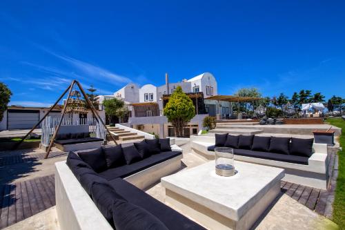 A&V Sea View Villa - image 14