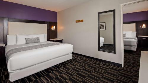 Family Suite with Two Queen Beds