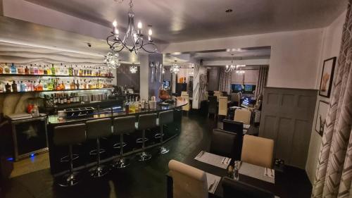 Spire View at THE GALLEON RESTAURANT in เชสเตอร์ไฟล์