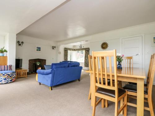 Flushing Meadow - image 12