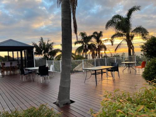 Lakeside Retreat in Joondalup