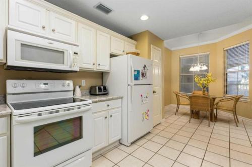 Martinique 103e by Meyer Vacation Rentals - image 6