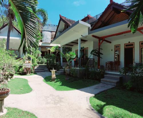 Sama Sama Amed in Amed