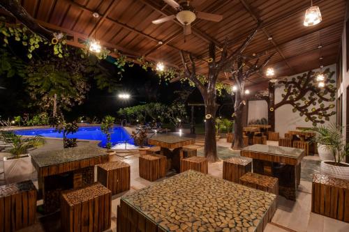 Ankleshwar Club Mahindra Netrang 3-Star Hotel room