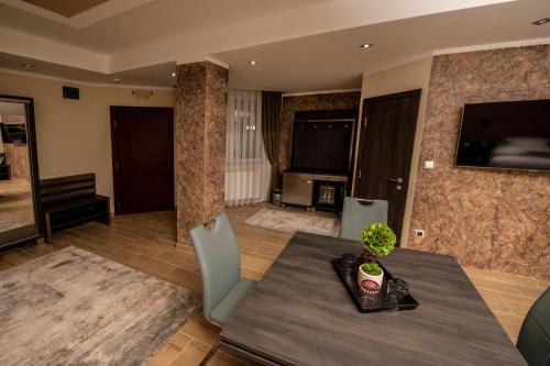 Hotel Novotheos - image 4