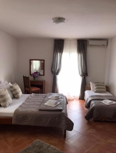 Guest House Zara - image 2