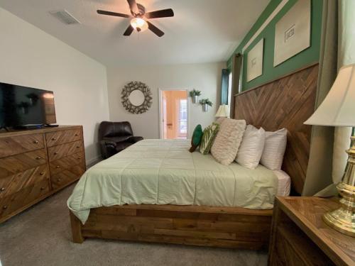 Pool Spa Home With 6 Large Beds 4 Twins home - image 8