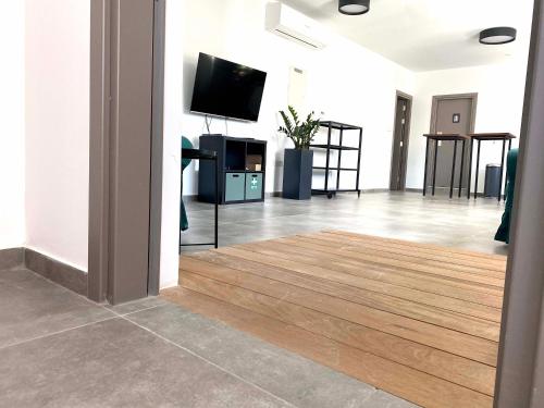 共用Lounge/電視區, Urban Habitat Capsule Beds in 市中心