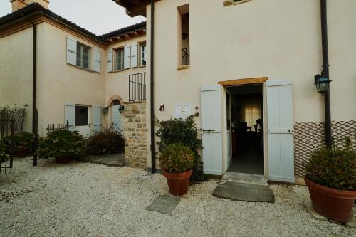 Il Colombarone in Lugagnano Val d' Arda