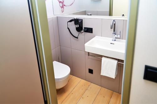 Basic Single Room