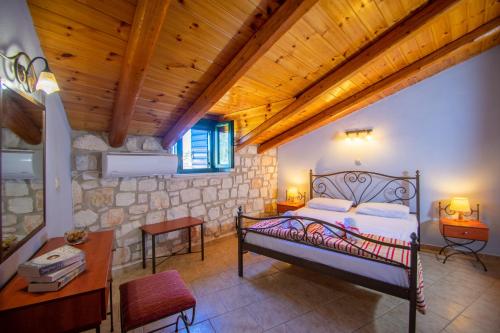 Ammos Zante Villas - image 3