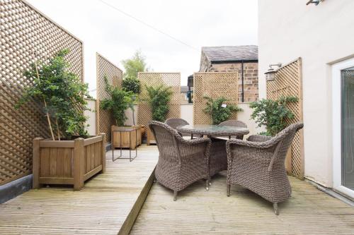 Harrogate Serviced Apartments - image 9