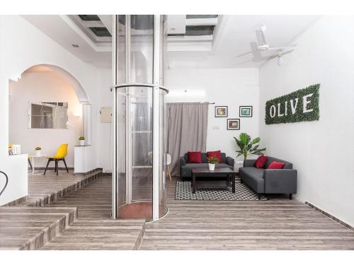 BluO 1BHK - Jubilee Hills - Kitchen - Balcony