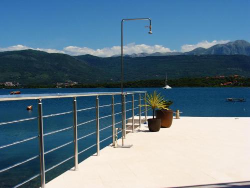 Beachfront Apartments Tivat